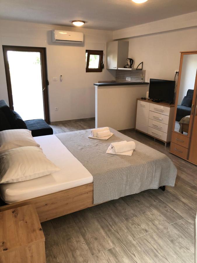 Old Town Apartment Tonka Hvar Town Bagian luar foto