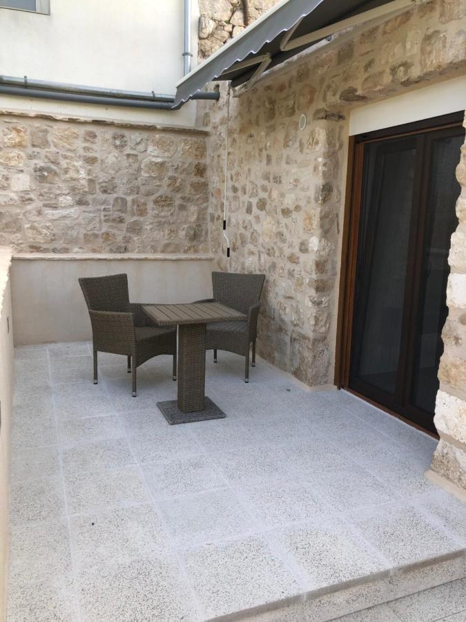 Old Town Apartment Tonka Hvar Town Bagian luar foto